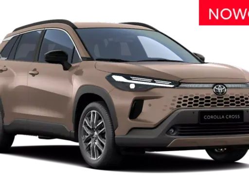 Nowa Toyota Corolla Cross w kolorze brązowym, stylowa i ekologiczna toyota hybryda, idealna na miejskie wyprawy.