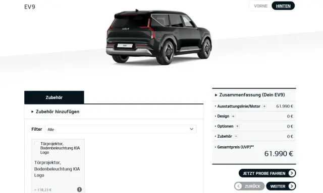 Konfiguracja Kia EV9: czarny SUV z opcją projektora logo na drzwiach. Cena 61.990 €.